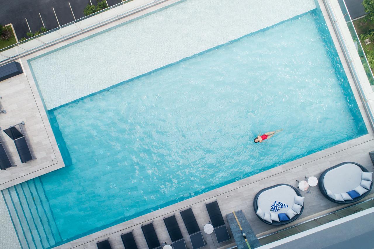 Brighton Grand Hotel Pattaya - Sha Extra Plus Eksteriør billede The pool at the 2012 London Olympics