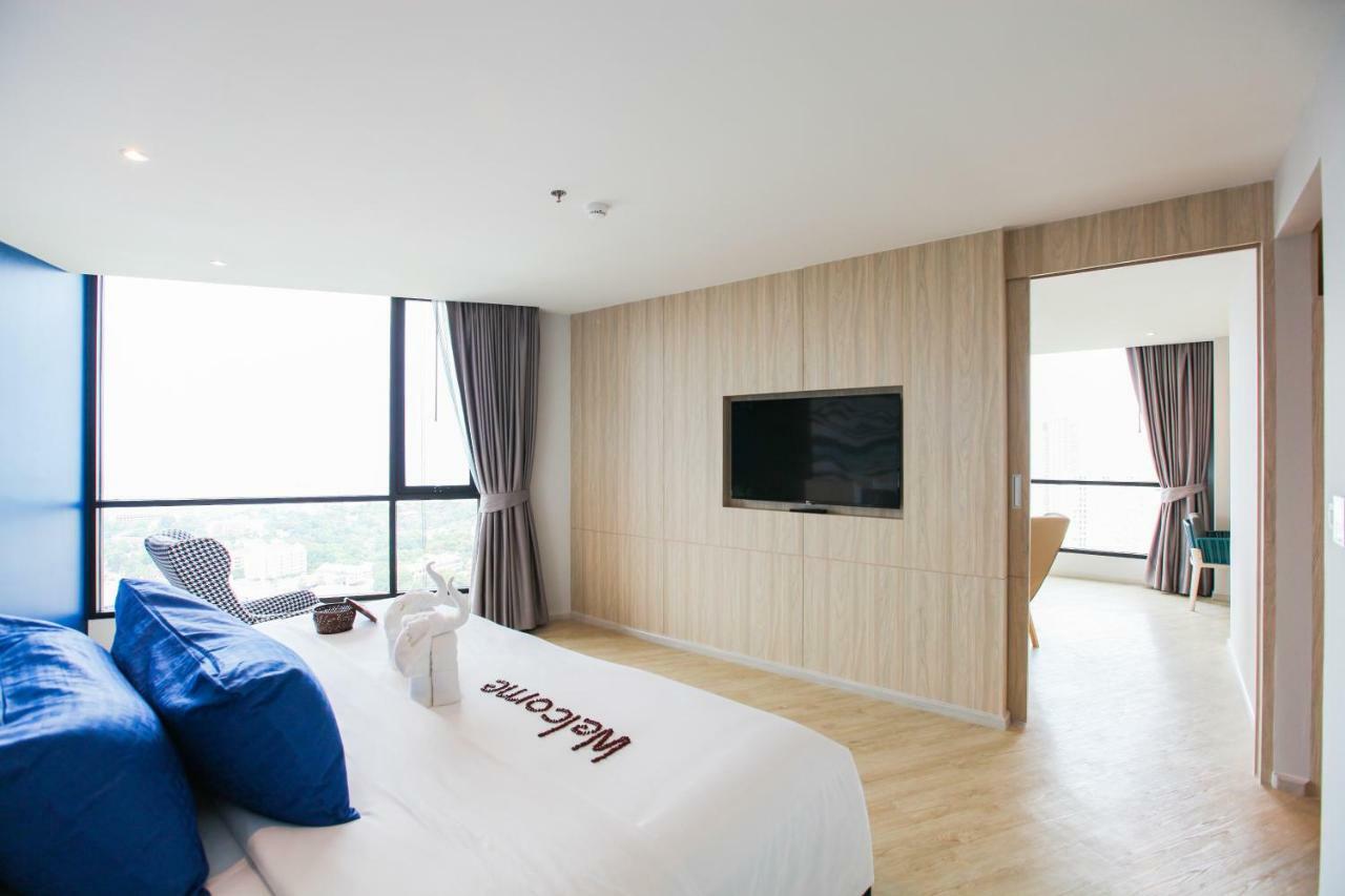 Brighton Grand Hotel Pattaya - Sha Extra Plus Eksteriør billede Deluxe Suite